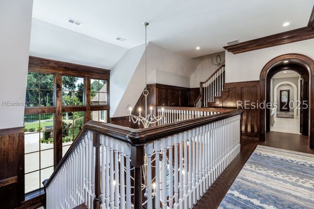 16 Hampton Ln, Bluffton, SC 29910