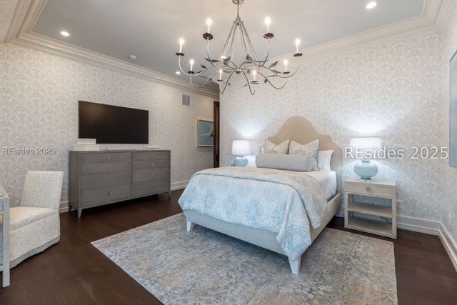 16 Hampton Ln, Bluffton, SC 29910