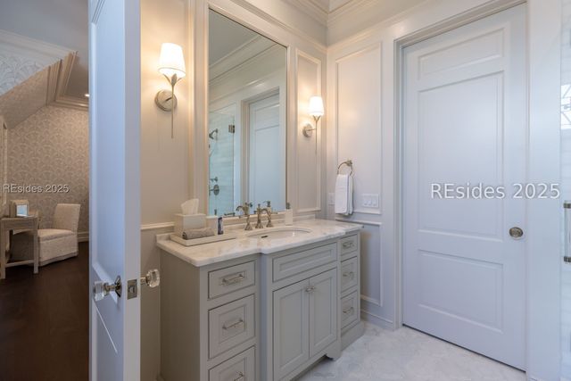 16 Hampton Ln, Bluffton, SC 29910