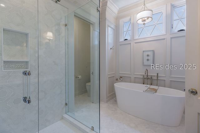 16 Hampton Ln, Bluffton, SC 29910