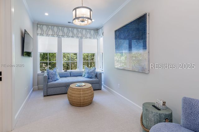 16 Hampton Ln, Bluffton, SC 29910