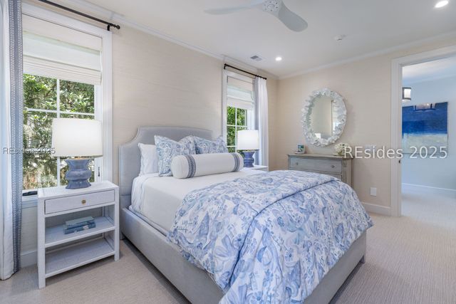 16 Hampton Ln, Bluffton, SC 29910