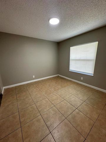 4833 SERAFICA Drive, Lake Worth, FL 33461