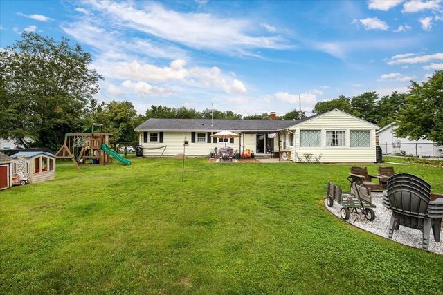 38 Mercedes Rd, Brockton, MA 02301