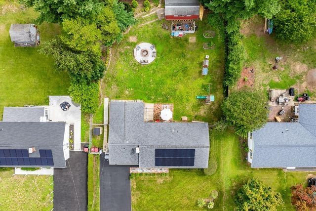 38 Mercedes Rd, Brockton, MA 02301