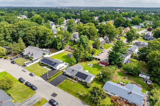 38 Mercedes Rd, Brockton, MA 02301