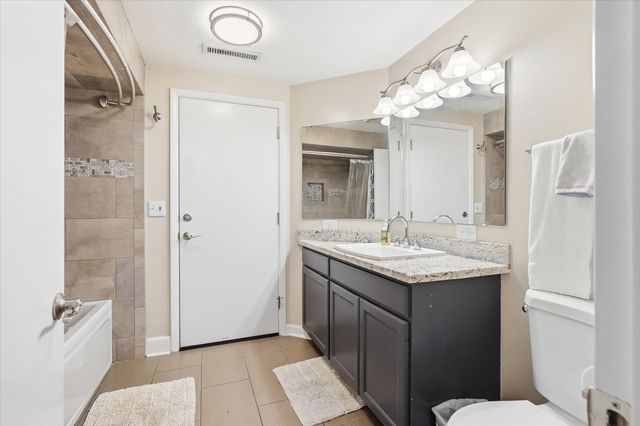 325 Mountain View Place, Grants Pass, OR 97527