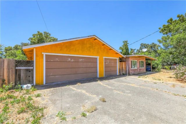 6309 5th Avenue, Lucerne, CA 95458