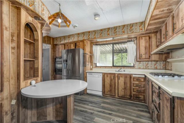 6309 5th Avenue, Lucerne, CA 95458