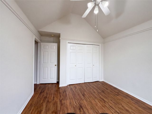 6218 Kingswood Drive, Arlington, TX 76001