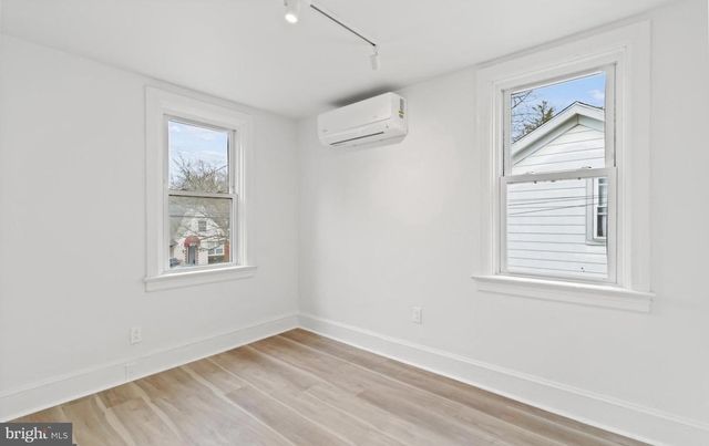 715 E HAVERFORD RD, Bryn Mawr, PA 19010