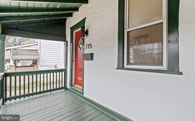 715 E HAVERFORD RD, Bryn Mawr, PA 19010