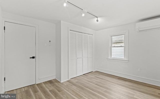 715 E HAVERFORD RD, Bryn Mawr, PA 19010