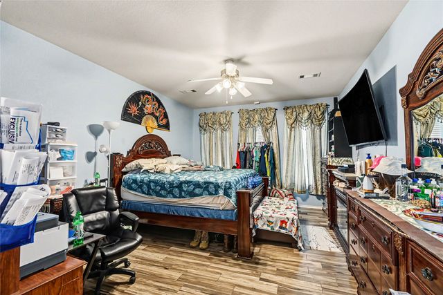 6369 Redeagle Creek Drive, Fort Worth, TX 76179
