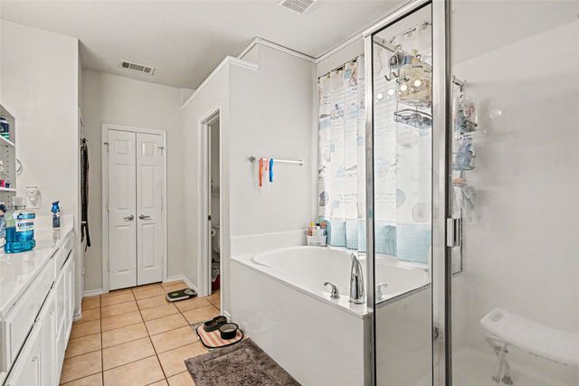 6369 Redeagle Creek Drive, Fort Worth, TX 76179
