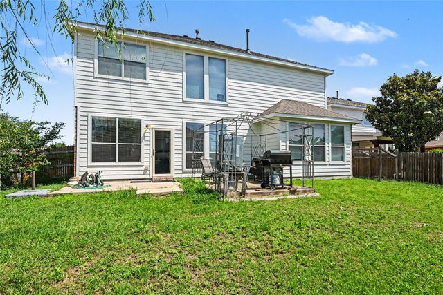 6369 Redeagle Creek Drive, Fort Worth, TX 76179