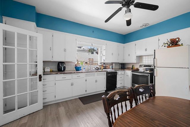 867 SHAWANO AVENUE, Green Bay, WI 54303