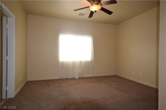 8036 Gallagher Island Street, Las Vegas, NV 89143