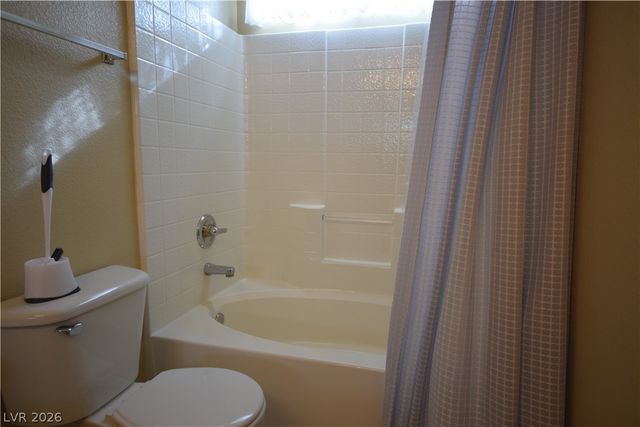 8036 Gallagher Island Street, Las Vegas, NV 89143