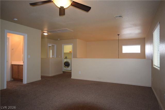 8036 Gallagher Island Street, Las Vegas, NV 89143