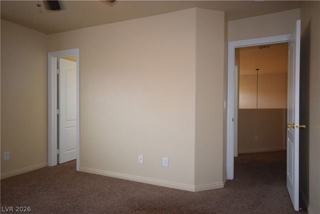 8036 Gallagher Island Street, Las Vegas, NV 89143