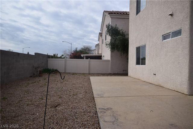 8036 Gallagher Island Street, Las Vegas, NV 89143