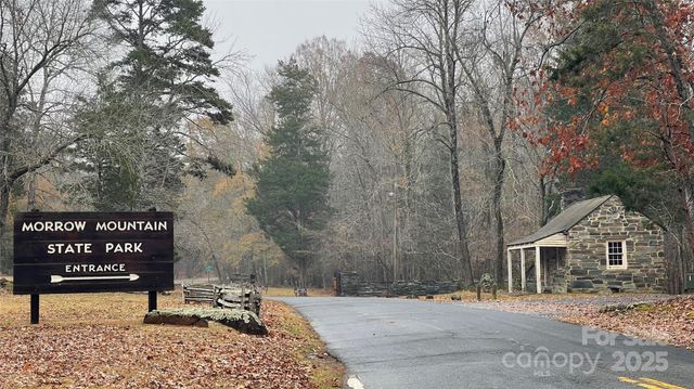 144 Maple Street, Badin, NC 28009