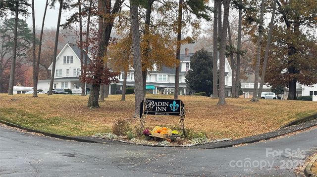 144 Maple Street, Badin, NC 28009