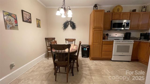 144 Maple Street, Badin, NC 28009