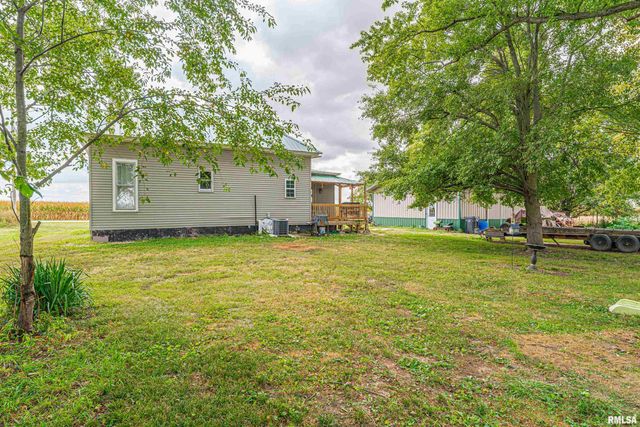 2136 950TH Street, Chestnut, IL 62518