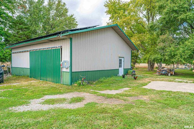 2136 950TH Street, Chestnut, IL 62518