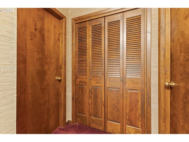 628 Nw 19TH St, Mc Minnville, OR 97128