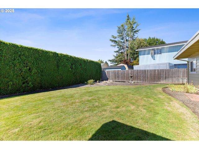 628 Nw 19TH St, Mc Minnville, OR 97128