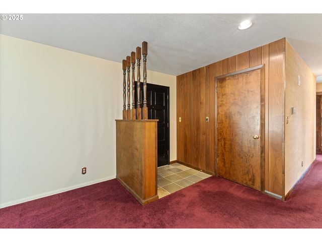 628 Nw 19TH St, Mc Minnville, OR 97128