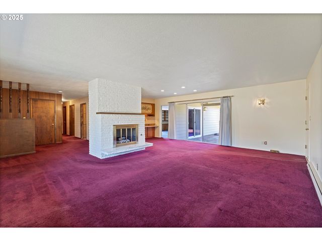 628 Nw 19TH St, Mc Minnville, OR 97128