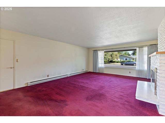 628 Nw 19TH St, Mc Minnville, OR 97128