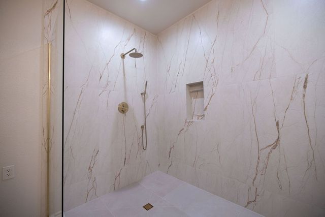 3509 La Cumbre Dr, Kerrville, TX 78028