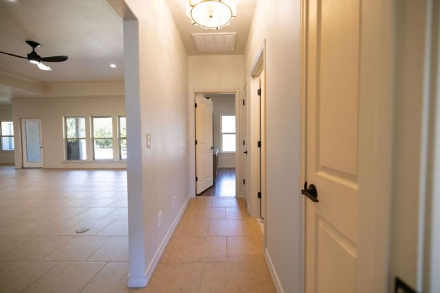 3509 La Cumbre Dr, Kerrville, TX 78028