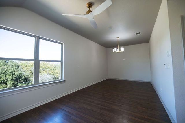 3509 La Cumbre Dr, Kerrville, TX 78028