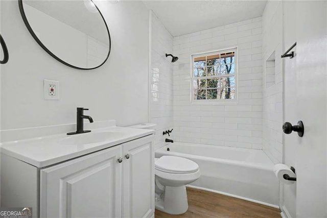 5689 Woodland Drive, Acworth, GA 30102