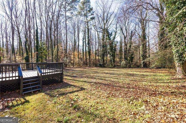 5689 Woodland Drive, Acworth, GA 30102