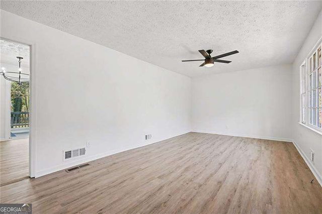 5689 Woodland Drive, Acworth, GA 30102