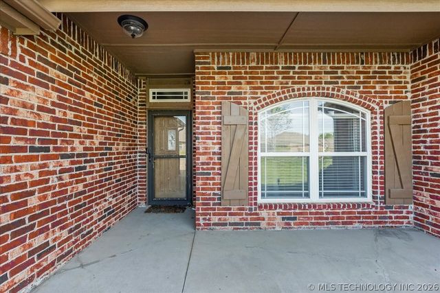 26434 Hann Drive, Claremore, OK 74019