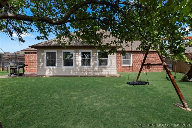 26434 Hann Drive, Claremore, OK 74019
