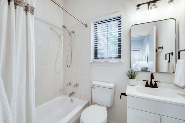 601 Nelray BLVD 6, Austin, TX 78751