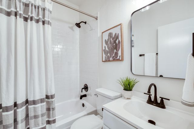 601 Nelray BLVD 6, Austin, TX 78751