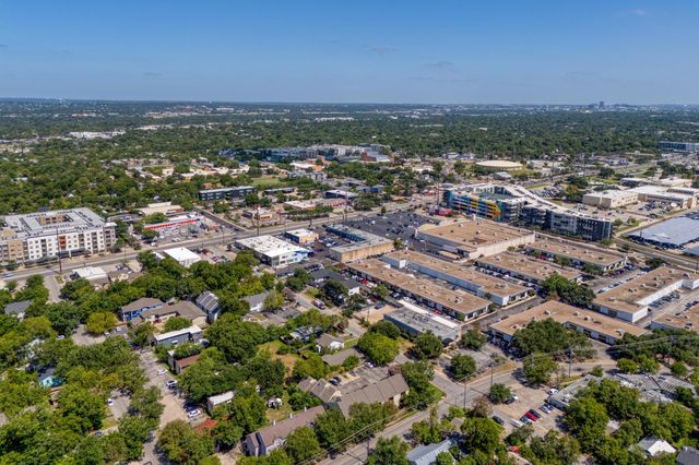 601 Nelray BLVD 6, Austin, TX 78751