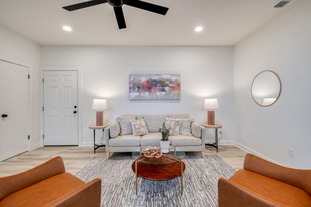 601 Nelray BLVD 6, Austin, TX 78751