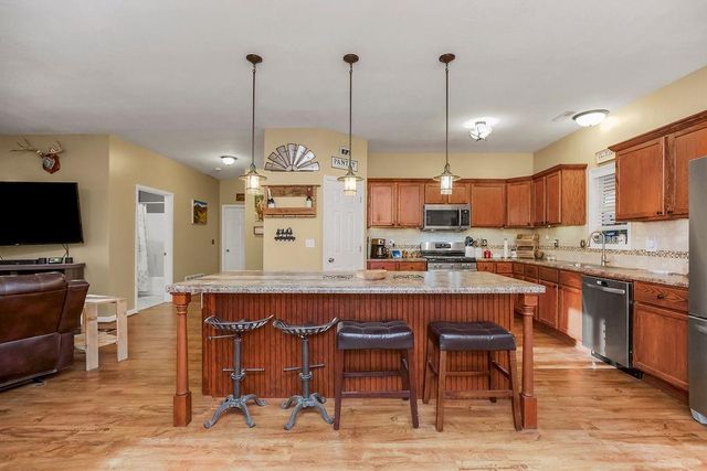 4395 Weaver School Road, Odessa, MO 64067