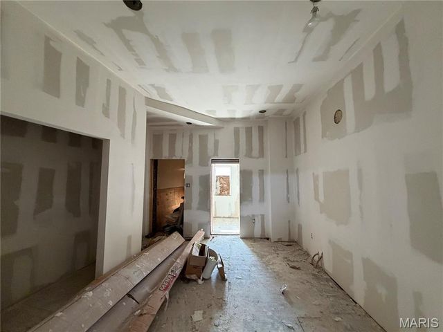 713 Lami Street, St Louis, MO 63104